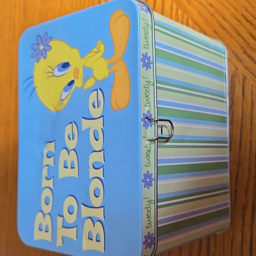 Vintage Y2K Tweety Bird Tin Box Early 2000’s Born to be Blonde Looney Tunes Blue